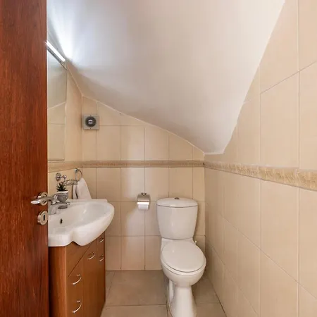 Tsikkos Tria Villa *