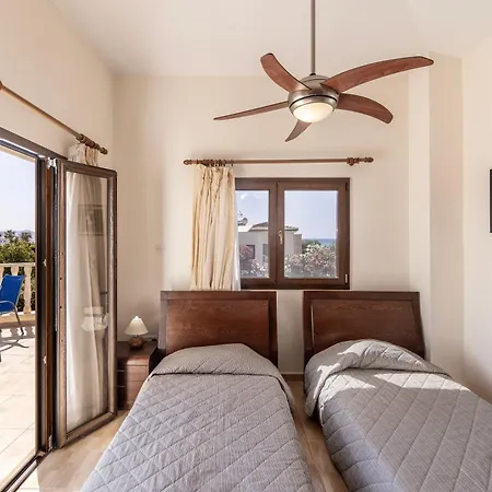 别墅 Tsikkos Tria Polis